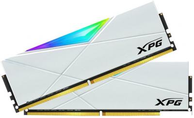 Оперативная память ADATA XPG Spectrix D50 RGB 2x8GB DDR4 PC4-28800 AX4U36008G18I-DW50